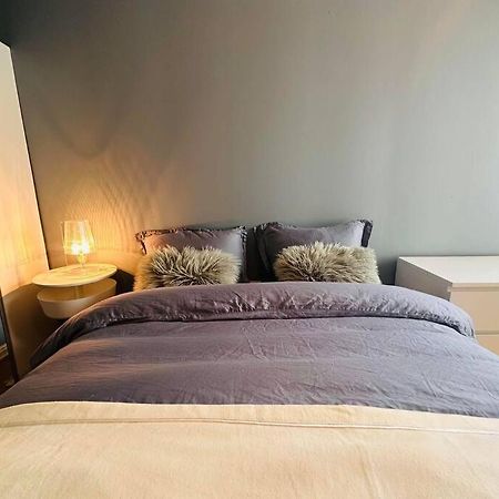 Unik Jugend Leilighet I Sentrum Appartement Ålesund Buitenkant foto